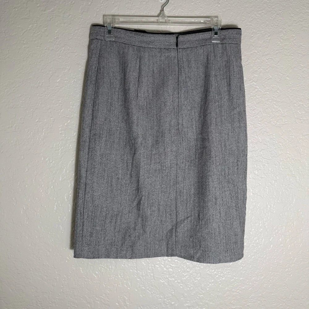 H&M Gray Midi Skirt with Black Button Detail Size 10 Business Casual Office